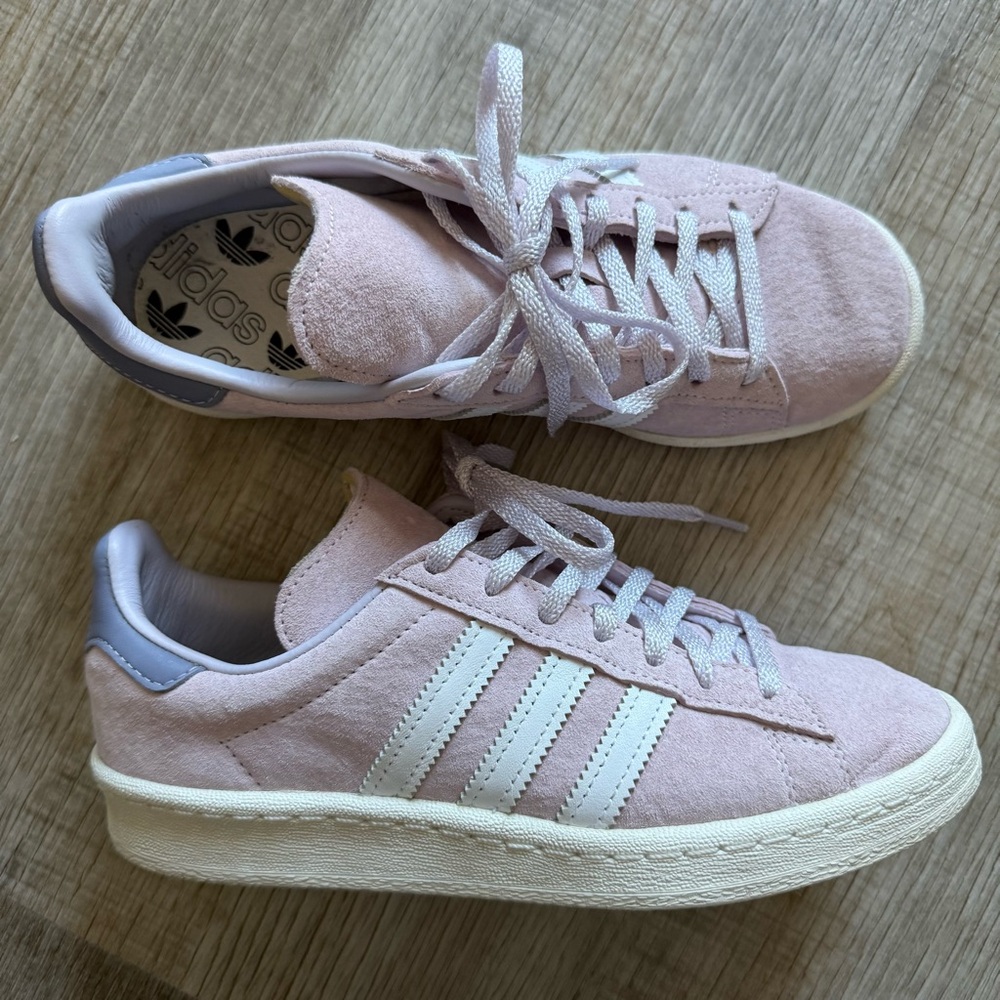 Like New Adidas Women’s Campus 80s Sneakers